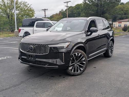 2025 Volvo XC90 B6 Plus 7-Seater