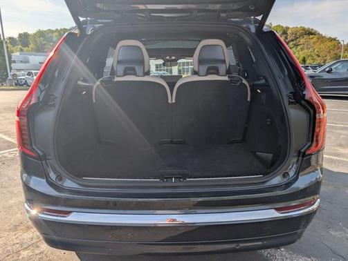 2025 Volvo XC90 B6 Plus 7-Seater