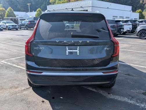 2025 Volvo XC90 B6 Plus 7-Seater