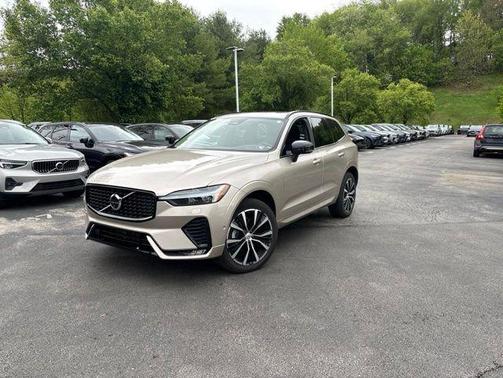 Bright Dusk Metallic 2024 Volvo XC60 B5 Plus Dark Theme