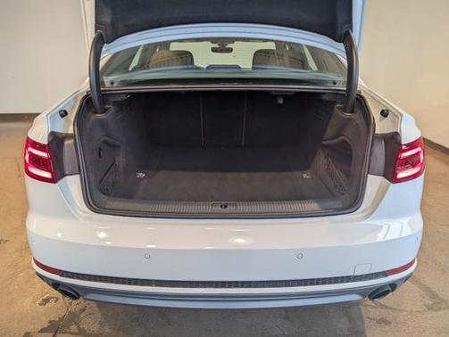 2018 Audi A4 2.0T Premium Plus