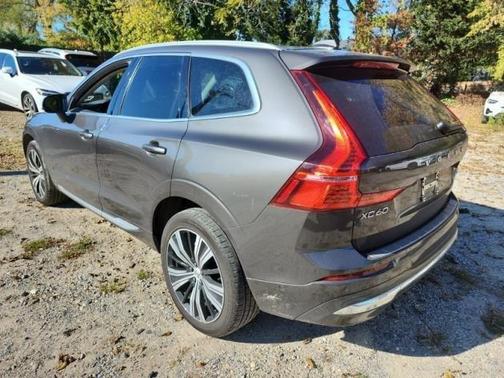 2022 Volvo XC60 B6 Inscription