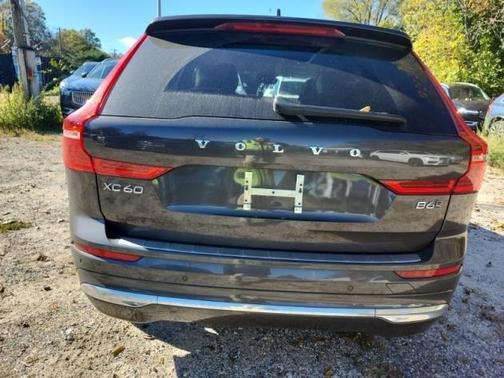 2022 Volvo XC60 B6 Inscription