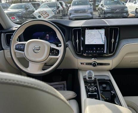 Crystal White Metallic 2024 Volvo XC60 B5 Ultimate Dark Theme