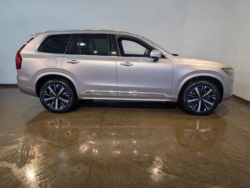 2026 Volvo XC90 Core, B5 AWD Gas (mild hybrid), Gasoline, Bright, 7 Seats
