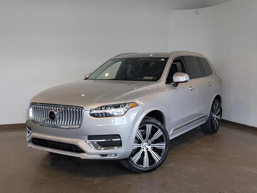 2025 Volvo XC90 B6 Plus 7-Seater