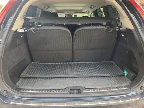 2024 Volvo XC90 B5 Plus Bright Theme