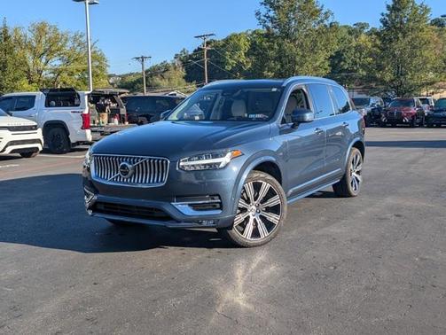 2023 Volvo XC90 B6 Ultimate 6-Seater