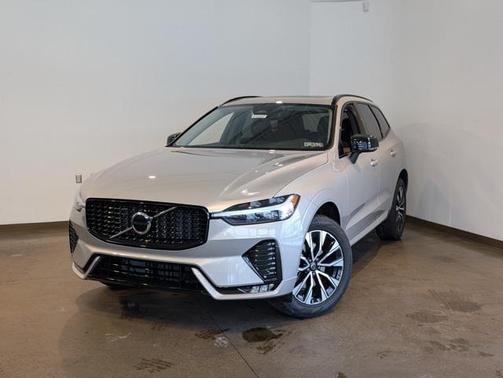 2025 Volvo XC60 B5 Core