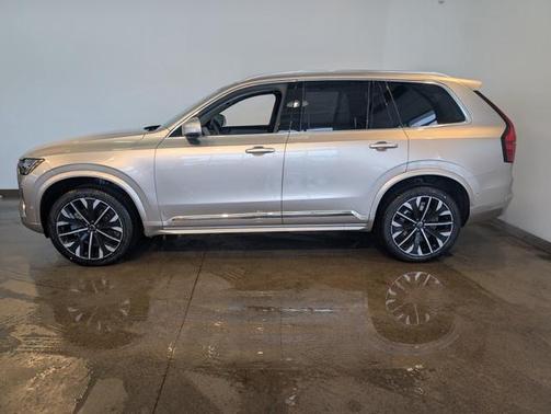2026 Volvo XC90 Plus, B6 AWD Gas (mild hybrid), Gasoline, Bright, 7 Seats