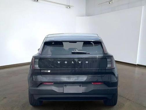 Onyx Black Metallic 2026 Volvo EX30 Plus Twin Motor Performance, Fully electric