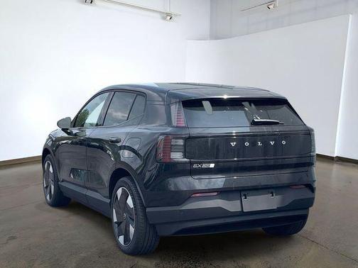 Onyx Black Metallic 2026 Volvo EX30 Plus Twin Motor Performance, Fully electric