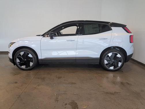 2025 Volvo EX30 Twin Motor Ultra