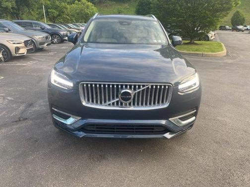 Denim Blue Metallic 2024 Volvo XC90 B5 Core Bright Theme