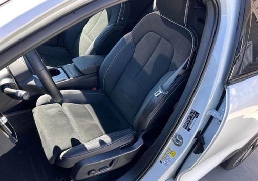 Crystal White Metallic 2023 Volvo C40 Recharge Pure Electric Twin Ultimate