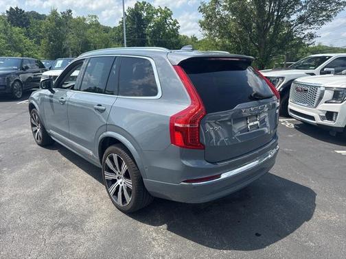 2023 Volvo XC90 Recharge Plug-In Hybrid T8 Plus Bright Theme 7-Seater
