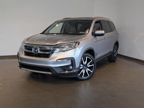 2019 Honda Pilot Touring 8-Passenger