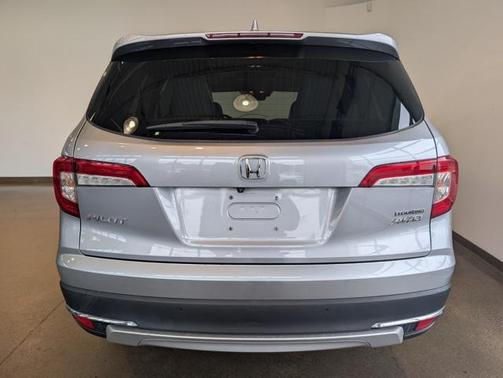 2019 Honda Pilot Touring 8-Passenger