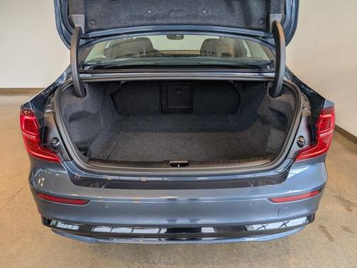 2025 Volvo S60 B5 Core