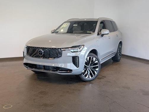2025 Volvo XC90 Plug-In Hybrid T8 Plus 7-Seater