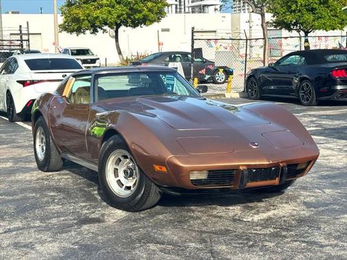 1975 Chevrolet Corvette Base