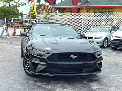 2022 Ford Mustang EcoBoost Premium