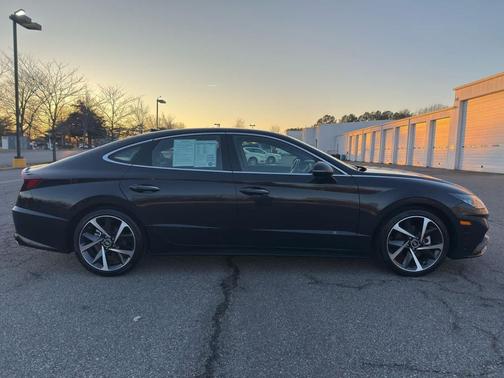 2023 Hyundai SONATA SEL Plus