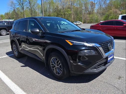 Super Black 2021 Nissan Rogue S