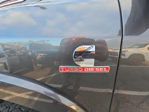 2022 RAM 2500 Laramie Mega Cab 4x4 6'4' Box