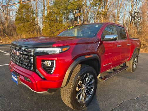 2024 GMC Canyon Denali