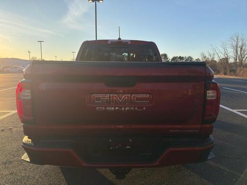 2024 GMC Canyon Denali