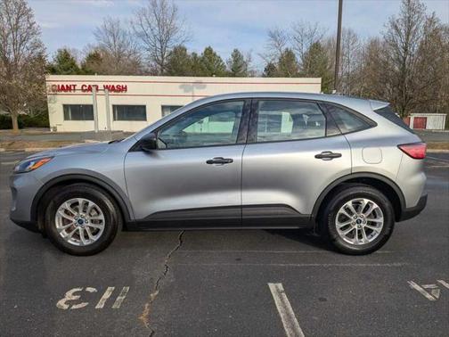 2022 Ford Escape S
