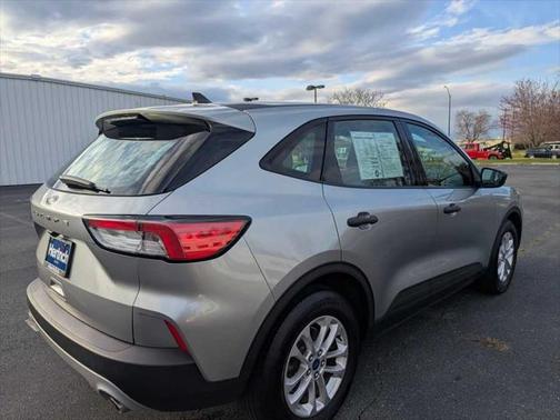 2022 Ford Escape S