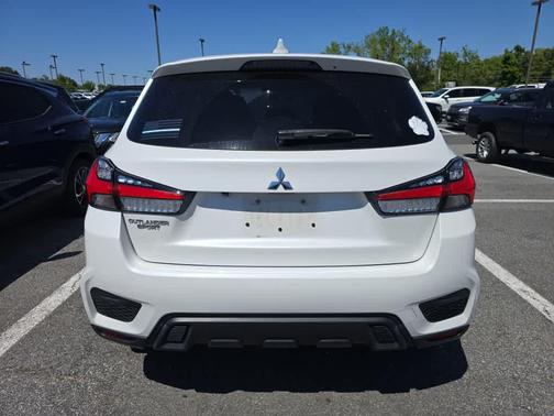 Pearl White 2020 Mitsubishi Outlander Sport 2.0 ES