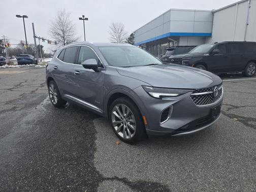 2022 Buick Envision FWD Avenir