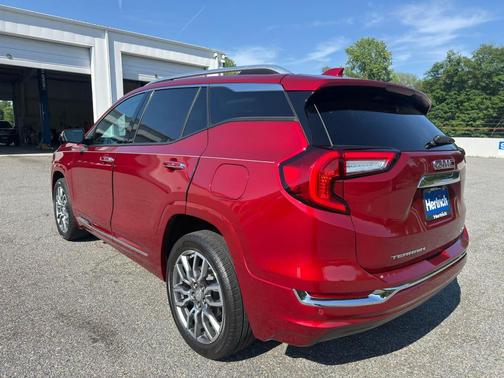 Cayenne Red Tintcoat 2022 GMC Terrain Denali