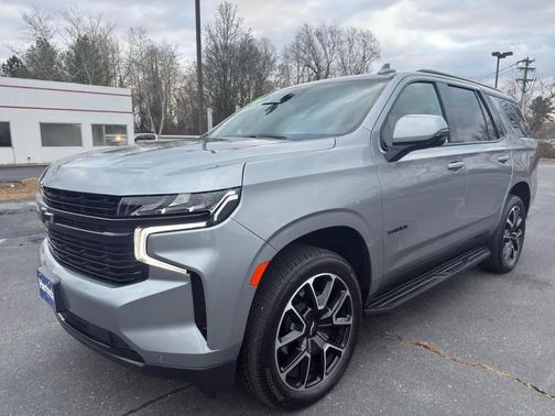 2024 Chevrolet Tahoe 4WD RST