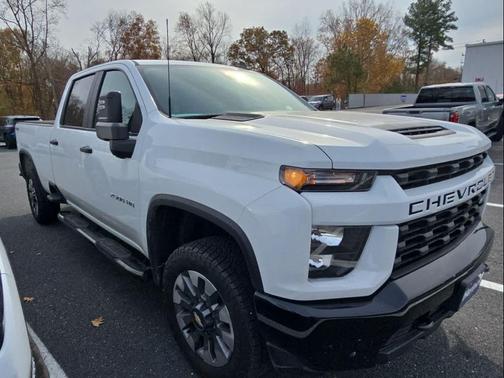2022 Chevrolet Silverado 2500 Custom
