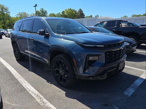 Lakeshore Blue Metallic 2024 Chevrolet Traverse RS