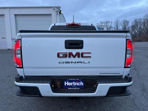 2022 GMC Canyon Denali