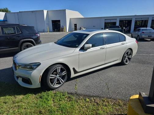2018 BMW 750 I