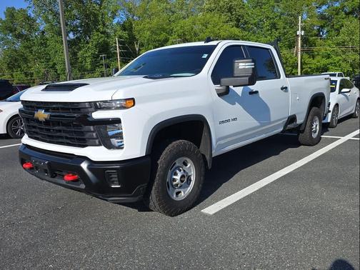 Summit White 2025 Chevrolet Silverado 2500 WT