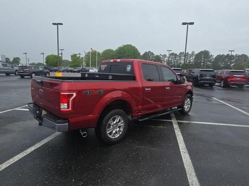 Race Red 2017 Ford F-150 XL
