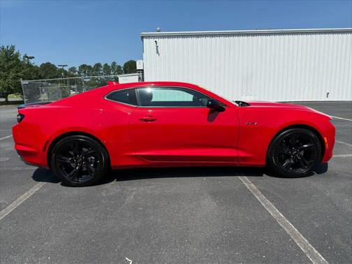 2022 Chevrolet Camaro RWD Coupe LT1