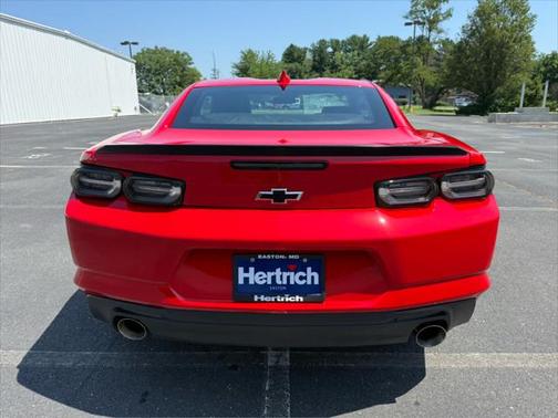 2022 Chevrolet Camaro RWD Coupe LT1