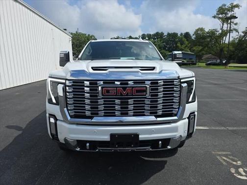 2025 GMC Sierra 2500 Denali