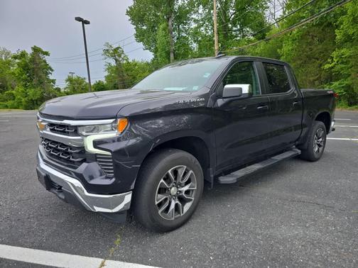 Dark Ash Metallic 2023 Chevrolet Silverado 1500 LT