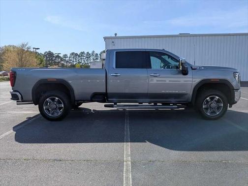 2025 GMC Sierra 2500 SLT
