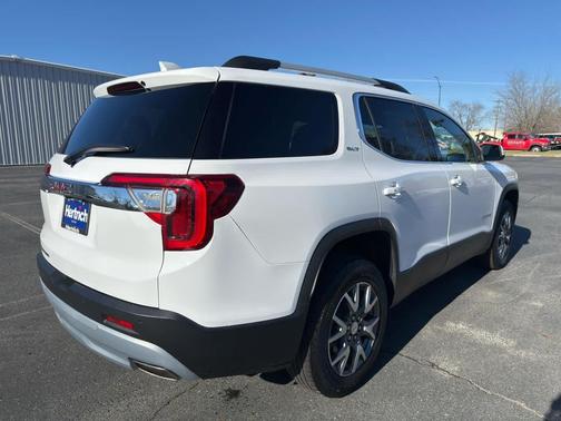 2023 GMC Acadia FWD SLT