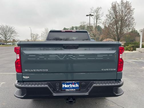 2025 Chevrolet Silverado 1500 Custom Trail Boss